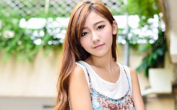 高中女生胸部太小怎么办？高中女生胸部太小怎么变大？(3)