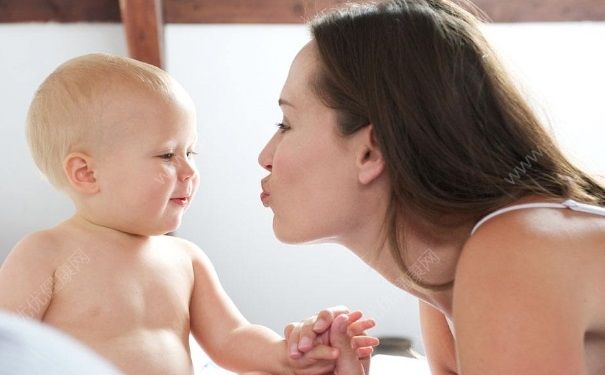 宝宝容易拉肚子怎么办？如何解决宝宝拉肚子问题？[图]