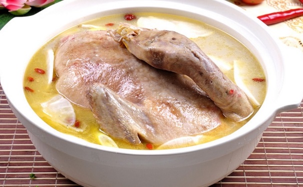 妊娠高血压吃什么调理？降压食物有哪些？[图]